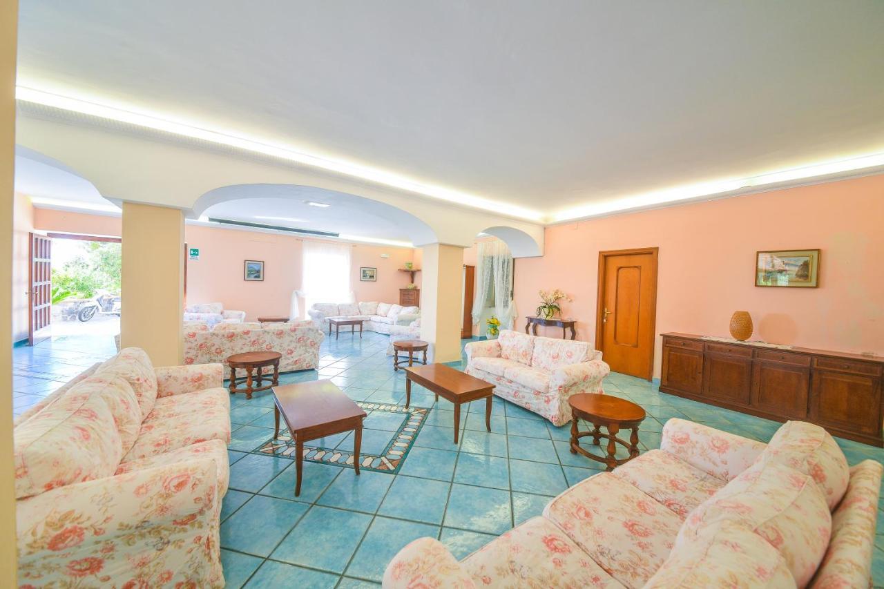 Hotel Maremonti Forio di Ischia エクステリア 写真