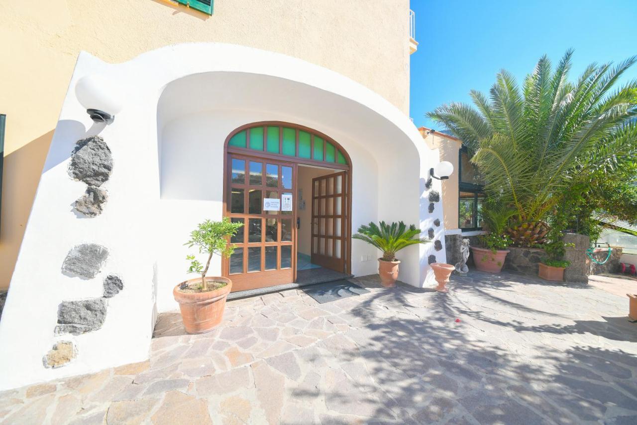 Hotel Maremonti Forio di Ischia エクステリア 写真