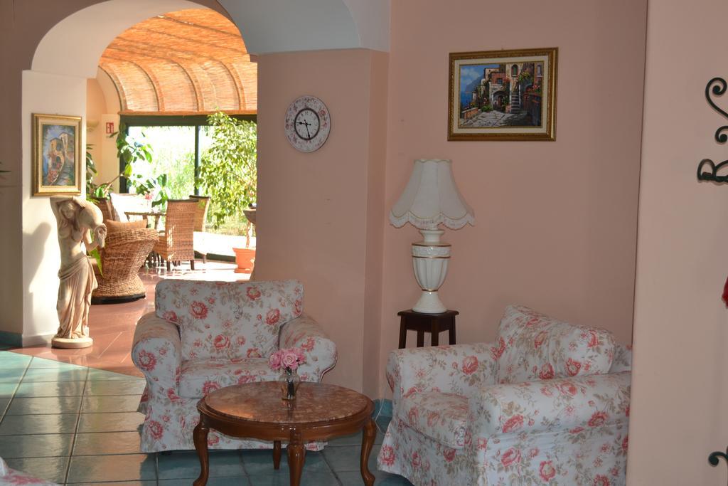 Hotel Maremonti Forio di Ischia エクステリア 写真