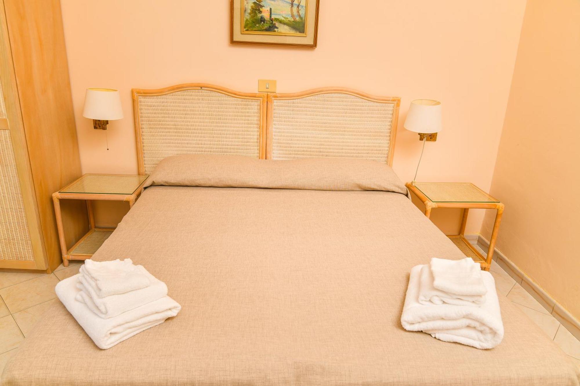 Hotel Maremonti Forio di Ischia 部屋 写真